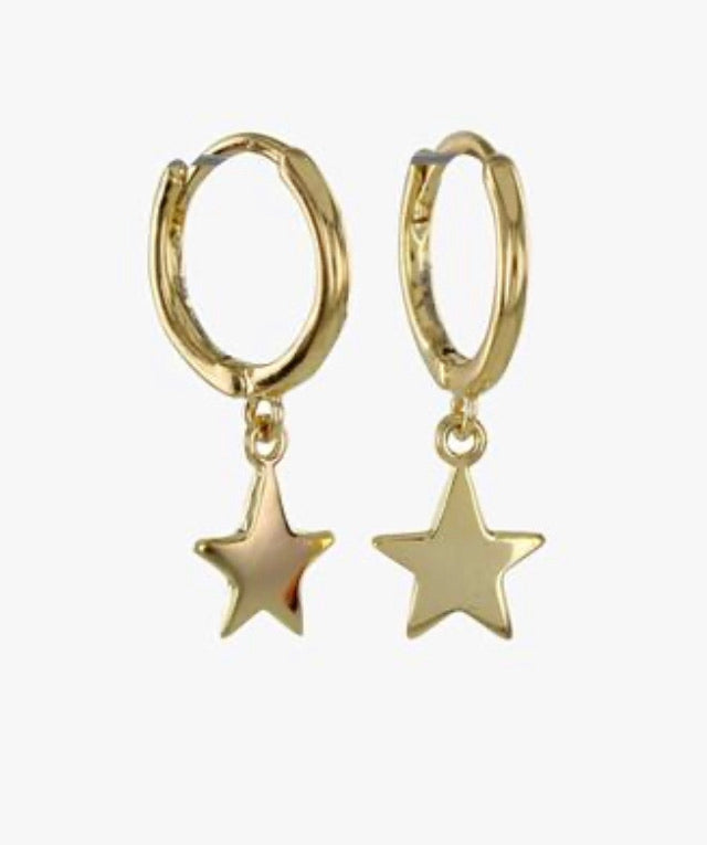 Gold Star Sleeper Hoops